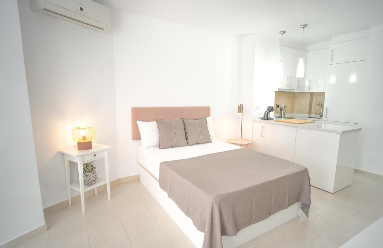 Appartement New Studio, And - Sun By 10tosea *